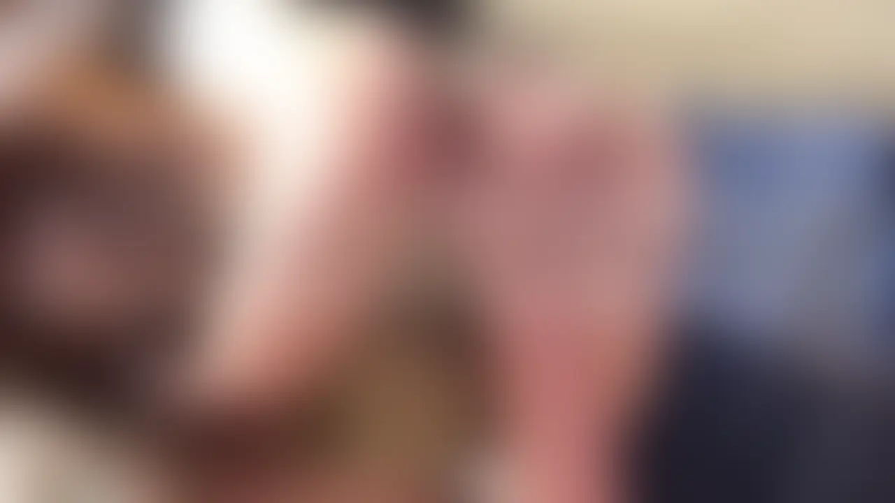 19歳Hカップ介護士がフェラで潮吹き舌入れアナル舐めにパイパン生膣ゴリゴリ生チンポしごきまくり

爆乳すぎる19歳の介護士さんです
さっそく爆乳を見せてもらいました
めちゃくちゃなナイスバディです
介護士で働いているのがもったいないです

全裸でフェラしてもらいます
フェラしながらカラダが
ビクンビクンしています
どうやらフェラでイケるとの事
ドスケベ過ぎて大興奮です

もちろんアナルも舐めてもらいます
舌を根元まで入れてくる最高のディープアナル舐めです

尻もキレイなのでドMエロ尻にバックから挿入です

正常位で潮を吹きまくります
大量の潮です
私の自宅ベッドなので焦りましたがそんなことは構わず吹きまくります

潮を吹きながらの大好きホールド、かわいいですね
19歳がシニアに抱きついてます

パイパンの生膣の壁を生チンポでゴリゴリにこすってあげました
しかし感じっぷりといい見事です
少し手放したくない逸材ですね

19歳爆乳Hカップ介護士はとても従順でかわいいオナホです

よろしくお願いします。

★法律、規約を遵守してます。
★出演者は身分証確認の上、18歳以上であることを、身分証にて確認済みです。
★本作品は、公開する事を目的に作られたオリジナル動画です。
★素人撮影動画のため、構成・編集等の質が低めです。
★本作品はオリジナル作品であり、第三者への提供・販売の行為を行うことはい かなる場合も禁止とします。
★許可なく販売・転用をした場合、法的処置をとらせて頂き、場合によっては損害賠償請求を致します。 (2/2)