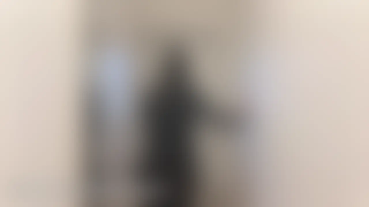 こんばんは🌙
アラサーぼっちOLのさおりです。
帰宅中からムラムラしていたので、帰宅後ソッコーでシちゃったよ🥺💓
おまんこグチョグチョで、お漏らしまでしちゃった…// (2/2)