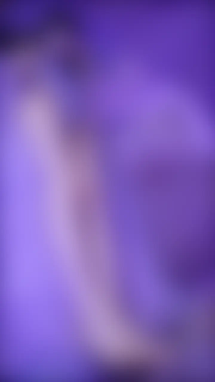 グレー競泳水着だよ~🩶✦.*
バイブぶるぶるいっぱいすりつけ見てね💕
脚開いてもっといいとこあたる..💕
腰ヘコぷるぷる足ピンながらイっちゃうのきもちいのやばい💕
指さわしてあそこもおねだり..🥺💕
丸見え寝バック誘惑からたくさん突いて..?💕
ぷるるおしりになかピュピュ~ッ♡𓈒𓏸︎︎︎︎しようね🤍✦.* (2/2)