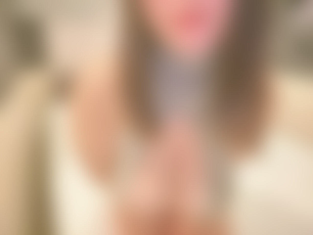 私服からの童貞を〇すセーター おしりみせたりもします! (2/2)