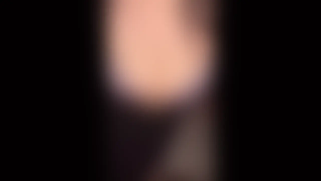 【本編】爆乳Hカップ高◯教師をハメ潮イキさせました。
普段は真面目で地味な印象を持たれている爆乳Hカップの先生。しかし、日々の授業や対応、同僚との人間関係にストレスを溜め込み、内心では限界寸前。抑圧された日常を振り切るように、普段は絶対に見せられない表情と声をさらけ出し、潮吹き体質の本能を全開にする。誰にも知られない秘密の時間で、我慢してきた欲望を一気に解放。ストレスで凝り固まった心と体をぶち壊し、ブラウスの下に隠された爆乳を揺らしながら何度もイキ乱れる姿は必見。真面目な顔とのギャップが強烈。
🔥myfans開設記念キャンペーン!!🔥
フォロー・いいね・コメントで参加するだけで、 超レアすぎる“ほぼ修正なし”の生々しい限定画像を抽選でプレゼント! 二度と手に入らないかもしれないこのチャンスを、 お見逃しなく! (2/2)
