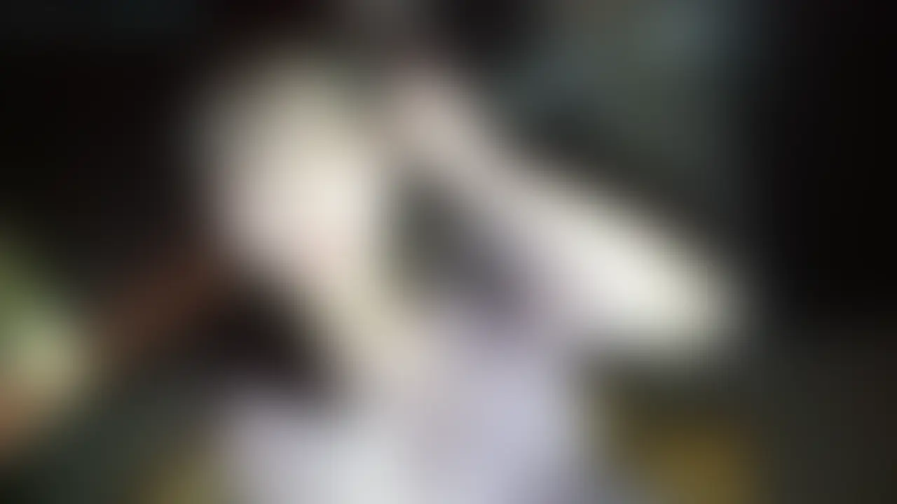 【顔出し】清楚な歯科助手のGカップ美女との中出しハメ撮り。
こんな清楚で大人っぽい見た目なのに実は僕の動画見てたくさん妄想オナニーしてる変態ちゃんだった。。 (2/2)