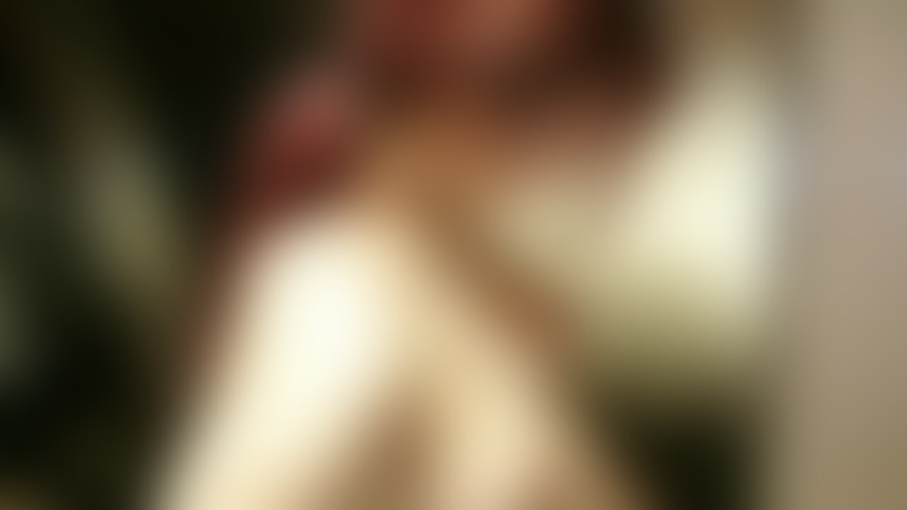 エッチ大好き変態19歳に大量口内発射(お掃除フェラあり、脱衣、騎乗位、バイブ、正常位、バックあり)
脱衣からスタート!
風呂場ではパックリフェラと立ちバックあり!
そのままフェラシーン! 乳首攻めもあり!
手マンとバイブシーン! もうヨガりまくっちゃいます!
騎乗位、正常位、バックあり!
そして最後はイラマ気味フェラで大量口内発射! お掃除フェラありです! (2/2)