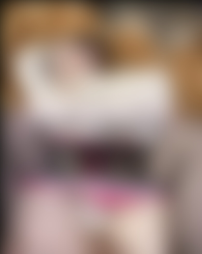 ダイニングテーブルの上で、生中出し💓
ニャンコがずーーっと○○○されるさきを見てた‥🫣
精子が沢山中から出て来た💓 (2/2)