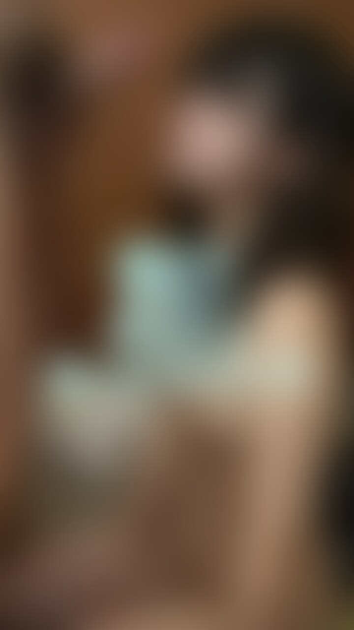横からのアングルで個人撮影😁
デカチンの大きさが伝わるでしょうか?🥴
ゆっくり・ねっとりフェラしました🥰
アゴが疲れたけれども
気持ちくできたかな🤔 (2/2)