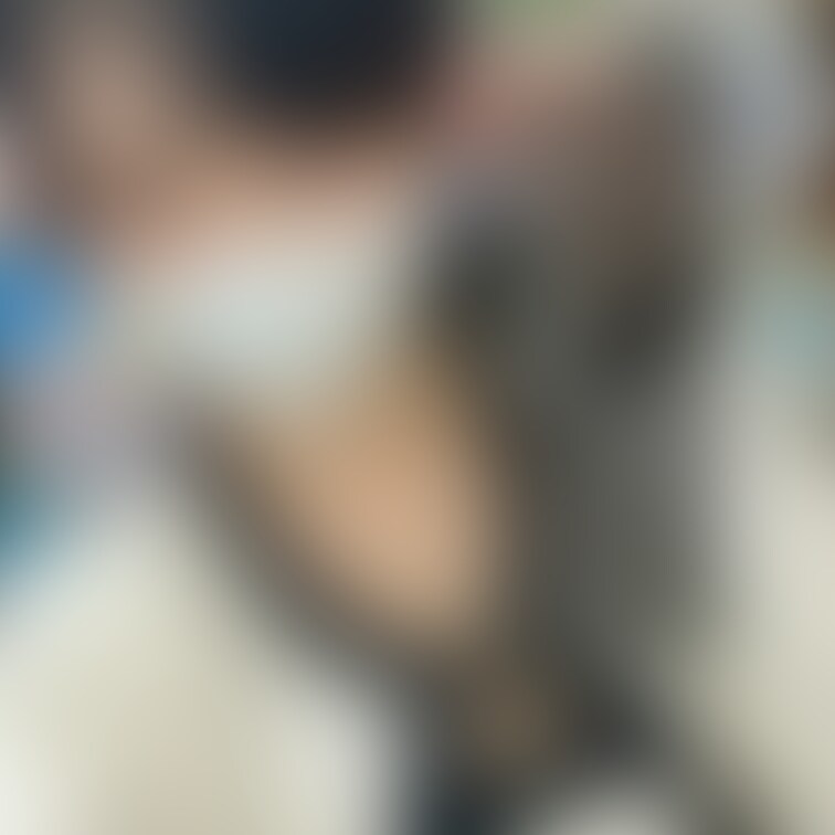 ファンの方のリクエスト動画撮ってみました♡
スカートの下は何も着けないでショッピングに・・・
すごく心臓バクバクしたけどノーパンと露出挑戦してみました
感想コメントでもらえると嬉しいです♡
どこで買い物してるかわかっても言わないでくださいね> <
※サンプルは本編と違いモザイクマックスにしてあります (2/2)