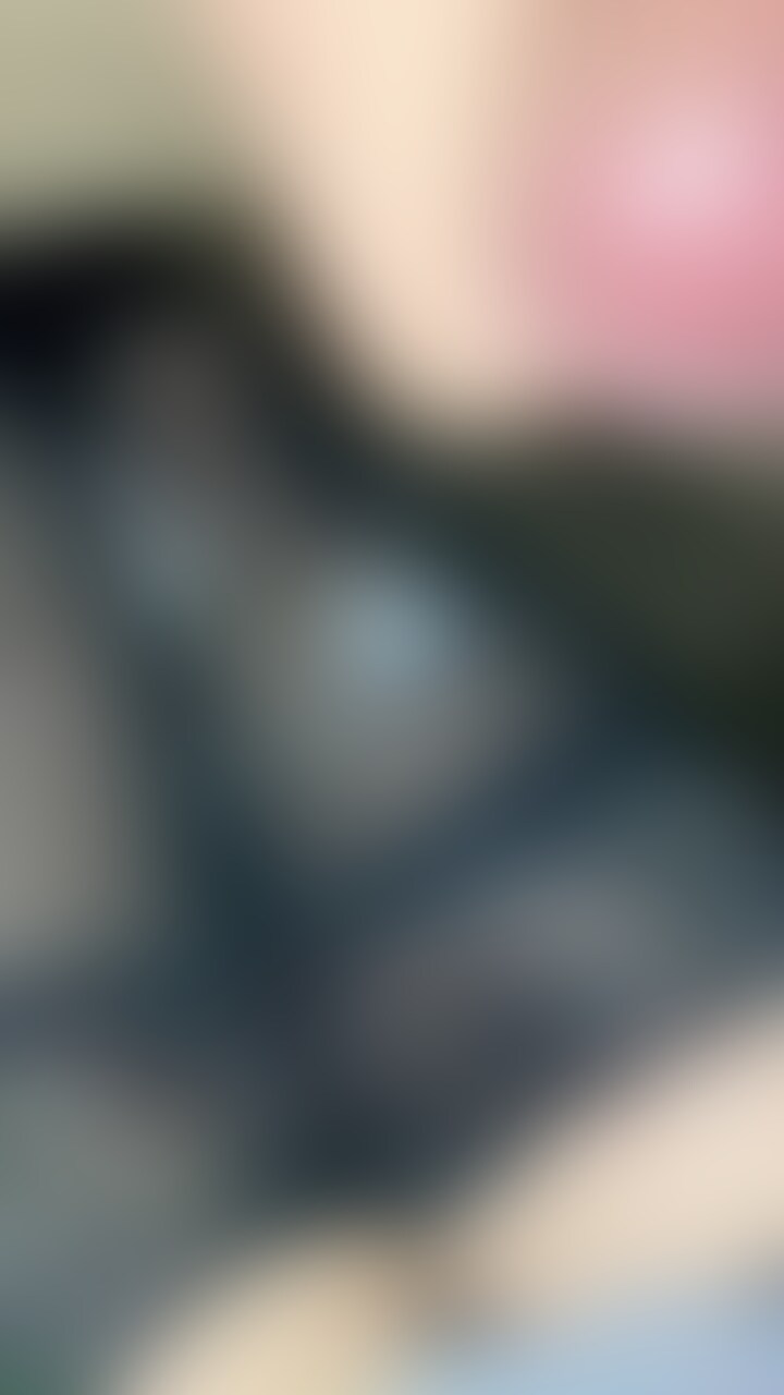 2連射❤️口内射精&ぶっかけ
Mなフォロワーさんのリクエストで頭鷲掴みにしてフェラさせちゃいました👄
大興奮のフォロワーさんは口内射精後、甘が口から大量精子をガーターストッキングにぶっかけてたらそれを見ながらシコシコ、今射精したばかりなのに間髪入れず追いぶっかけしてくれました💦💦
2発分のザーメンでガーターストッキングはドロンドロンになりましたとさ🥰 (2/2)
