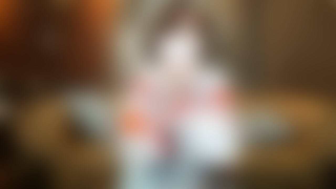 今年初の商品限定動画です︎💕︎︎
おそらく、過去最高に過激でエロい動画になりました( •̀ᄇ• ́)ﻭ✧
なんせ、ガラステーブルの下からも撮ったもんね‼️
クリスタルディルドで騎乗位オナニーしたから、ましろの膣奥まで見えちゃってるかも🙈💦
なにより本当に下から撮るとなんか太ももとかおしりとかムチムチしてしてエロいことに気付きました✨
今回は正面のアングルもあれば、下からの拡大アングル、両方のアングルとかなり楽しめると思います👏
個人的に下からアングルでましろ汁が垂れ流れるところはエッチかなと🤤
是非見て感想聞かせてね︎💕︎︎ (2/2)
