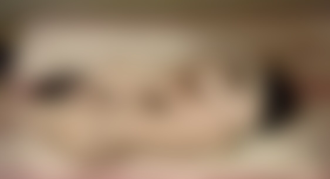 過去のエッチ動画で顔が見えてると教えて頂いたので修正して再投稿😂💦
一応確認してたのですが、始めた頃の動画はほんとモザイクや編集が杜撰で💦💦
教えてくださった方にはしっかりお礼をしておりますので、是非他の動画でも何かあればご教授下さい🙇🏻♀️ (2/2)