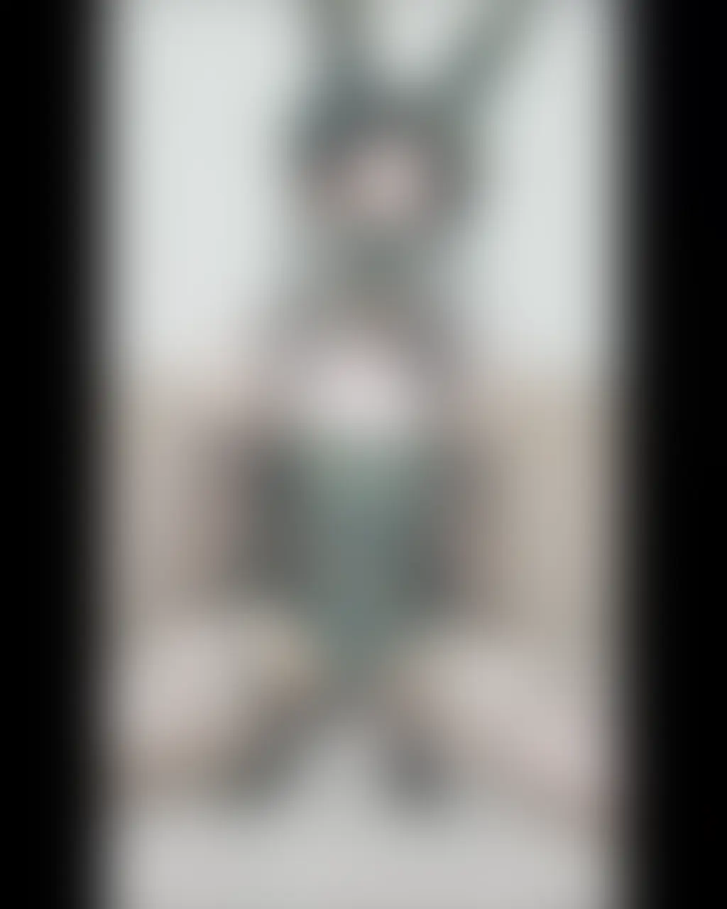 黒金チャイナバニーさん♂の乳首弄りながらちんちん扱きオナニー (2/2)