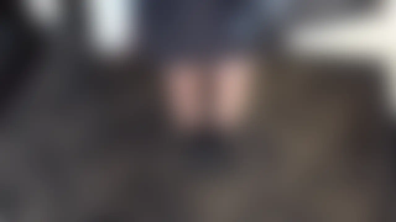 【激かわインフルエンサーに中出し】
⭐️激かわインフルエンサー
久しぶりに、あの美人インフルエンサーが
会いに来てくれた。髪を染めていて、
前よりさらに綺麗に。少し大人に感じた。
玄関に入った瞬間から、そのまま…
相変わらず高い鼻が少し当たるけど、
それも込みで気持ち良いフェラをしてくれる。
スタイルも抜群で、どの体位もエロい。
騎乗位では、器用に乳首を舐めながら
腰を動かしてきて、
その仕草がずるいくらいに色っぽい。
最後はそのまま――中にたっぷり。
また会いに来てね。
※過去の動画↓
・大量中出し
https://myfans.jp/posts/8737476b-c270-497c-b155-ff0a0990a481
・初顔出し
https://myfans.jp/account/posts/42b51a09-5fc9-4598-92c9-a9a61e249b15
・寝込みSEX
https://myfans.jp/account/posts/00028d11-ba4a-4dfe-bec1-d38f5527c2ef (2/2)