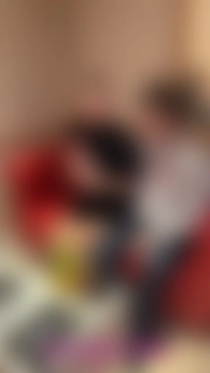 細身マッチョくんと潮吹きセックス♡

流れ👇

壁際フェラからのヨダレだらだらイラマ、アナル舐め、ちょっとだけバック、手マンでいっぱい潮吹き、お風呂場でフェラ、洗面所でフェラからの立ちバックで潮吹き、ベッドでフェラ、正常位で潮吹き、そのまま生中出しでフィニッシュです◎

沢山抜いてね〜🫶 (2/2)