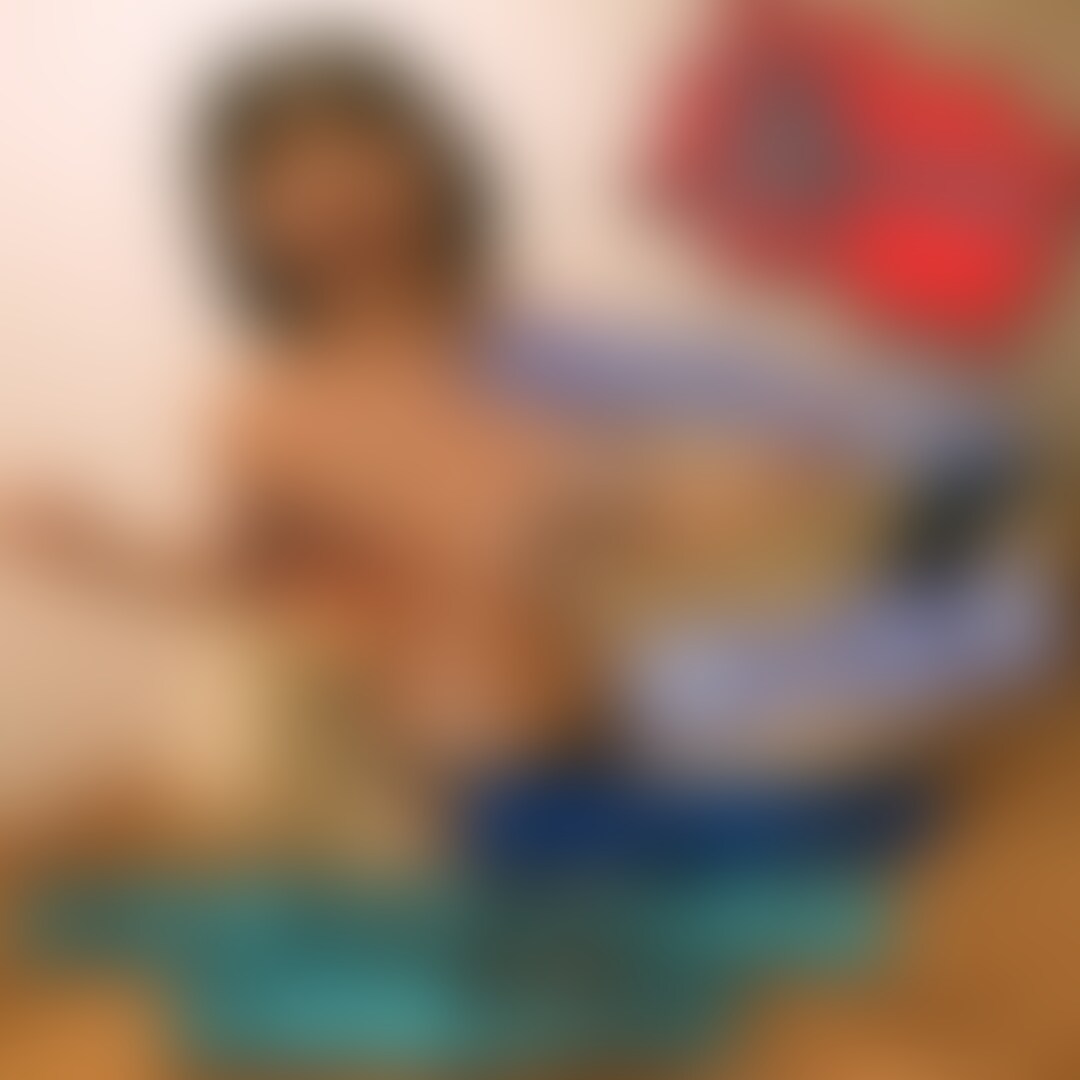 15作目分割版part2【最強おなか女子に○○○チ＆恥○○○の開口器洗濯ばさみ責め】（開口器責め・洗濯ばさみ責め編）

【作品紹介】
最強お腹女子、りんちゃんが帰ってきました！前回あれほど激しい○○○チを受けたのに、懲りずにまた出演してくれましたよ。今回は○○○チだけじゃありません！開口器で歯茎剥きだしの恥ずかしい顔にさせ、大量の洗濯ばさみで柔肌をつまみ、グローブパンチでそれを吹っ飛ばします。うわ、痛そ～。もちろん今回は、○○○め○○○ファックもありです。最後は水を大量に飲ませて、少しお腹が膨隆したところで○○○チ！そしてハラボコマンの全体重を小さな身体で受け止めてもらいました。プレイ終了後に感想を聞いてみたら「今回はヤバかった」とのことでした！
撮影の様子はこちら
https://harabokoman.com/15st/

※この動画には同一シーンの映像（別視点・スロー等）が含まれていることがあります。
※この動画は分割版なので、全編ご覧になりたい方は別売り部分をご購入ください。
※myfansの仕様上、高画質プランに加入していない方は画質がスマートフォンサイズに最適化されてしまうため、少しお安めの価格設定となっております。
myfansの高画質プランに入らず、より良い画質をお求めの方はDUGAかXCREAM等でご購入ください。
DUGA
https://click.duga.jp/ppv/harabokoman/43668-01
XCREAM
https://www.xcream.net/shop/1349 (2/2)