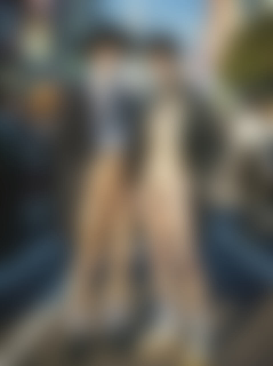今年のハロウィンはいろんな服を着た sample 1