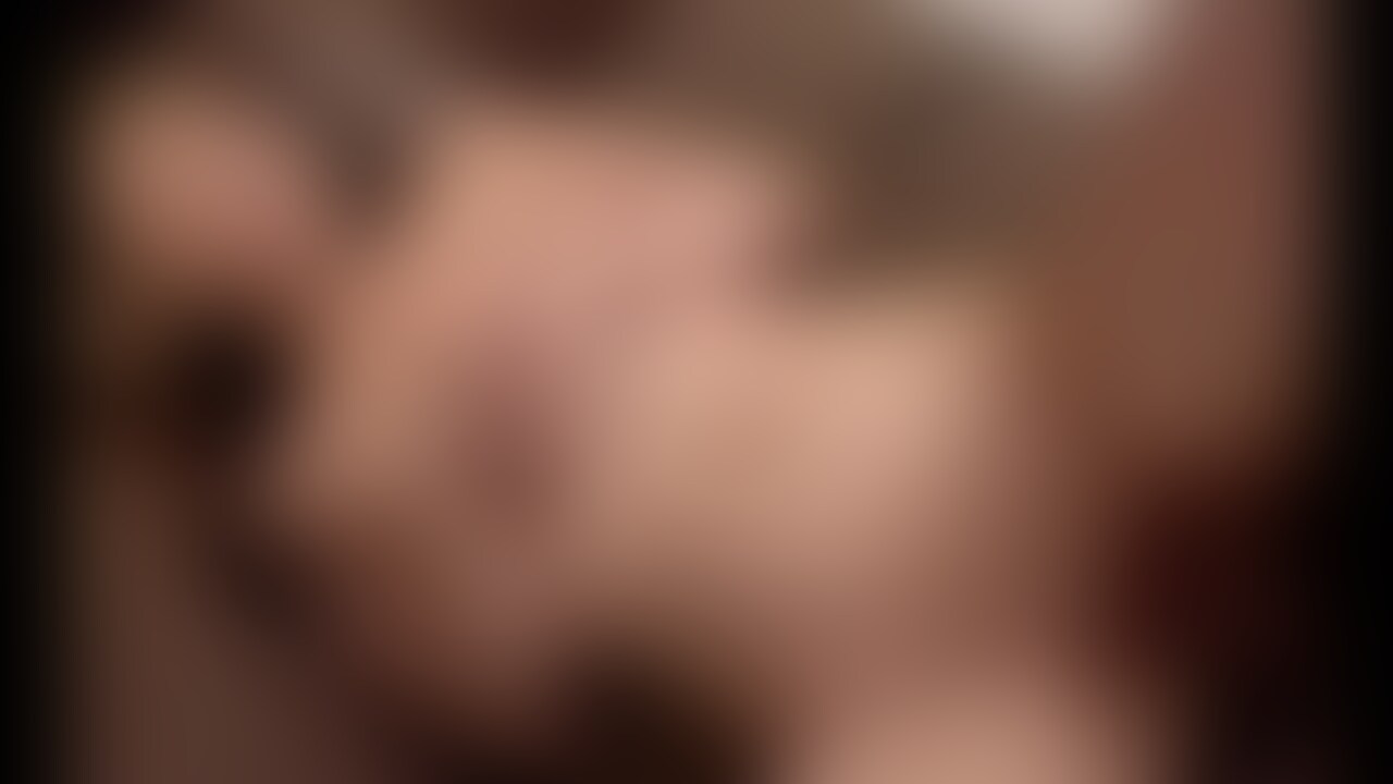 妻の身体を自由にする男性に嫉妬して夫のチンポは勃起する、少し変わった性癖の夫婦です (2/2)