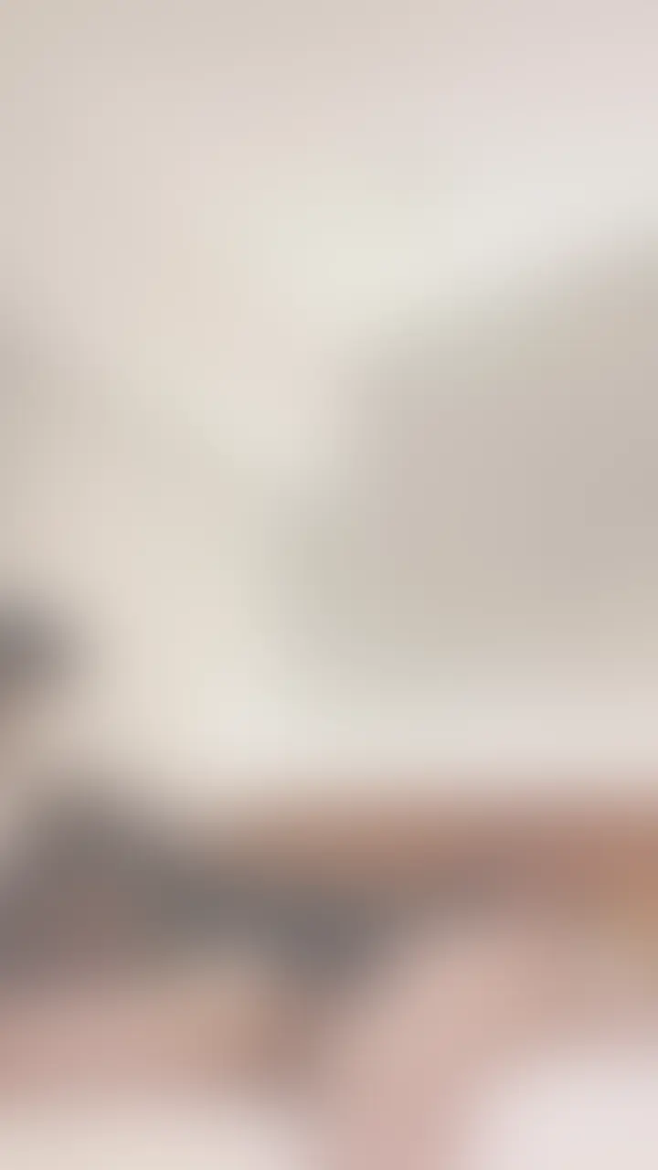 鼻フェラとか淫語言葉責め耳なめ唾攻めしながら熱感ローションぬちゅ音で熱く寸止めしてたら勝手に腰振って足もしばってるのに動くから淫語耳元で言いながら手コキ寸止め足攻めしつつ腰動かさないように太ももで挟んだりひたすら連続寸止め、耳舐めしながら淫語連続攻めしてたらはあはあ言うてやばいいきそうとか腰振ってるところ熱感ローションで連続寸止め鼻舐められたい性癖もあるらしくてひたすら攻めちゃお思って靴下口枷にしながら鼻しゃぶって唾でだらだらにしちゃったし耳もひたすら舐めて淫語言葉責めで全身動かない中寸止めとか変態ドマゾにとっては至福だよね🐈‍⬛ (2/2)