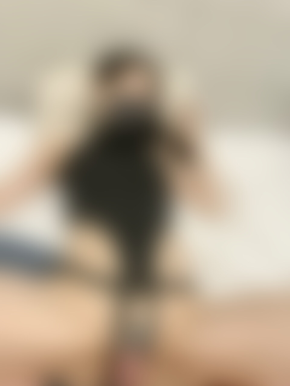 素股だけの約束だったのに先っぽ入れられていっぱい出された (2/2)