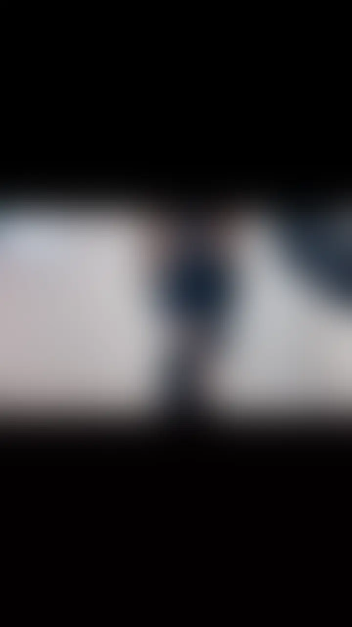 パートの休憩室で我慢出来ずに触ってしまった🥺 (2/2)