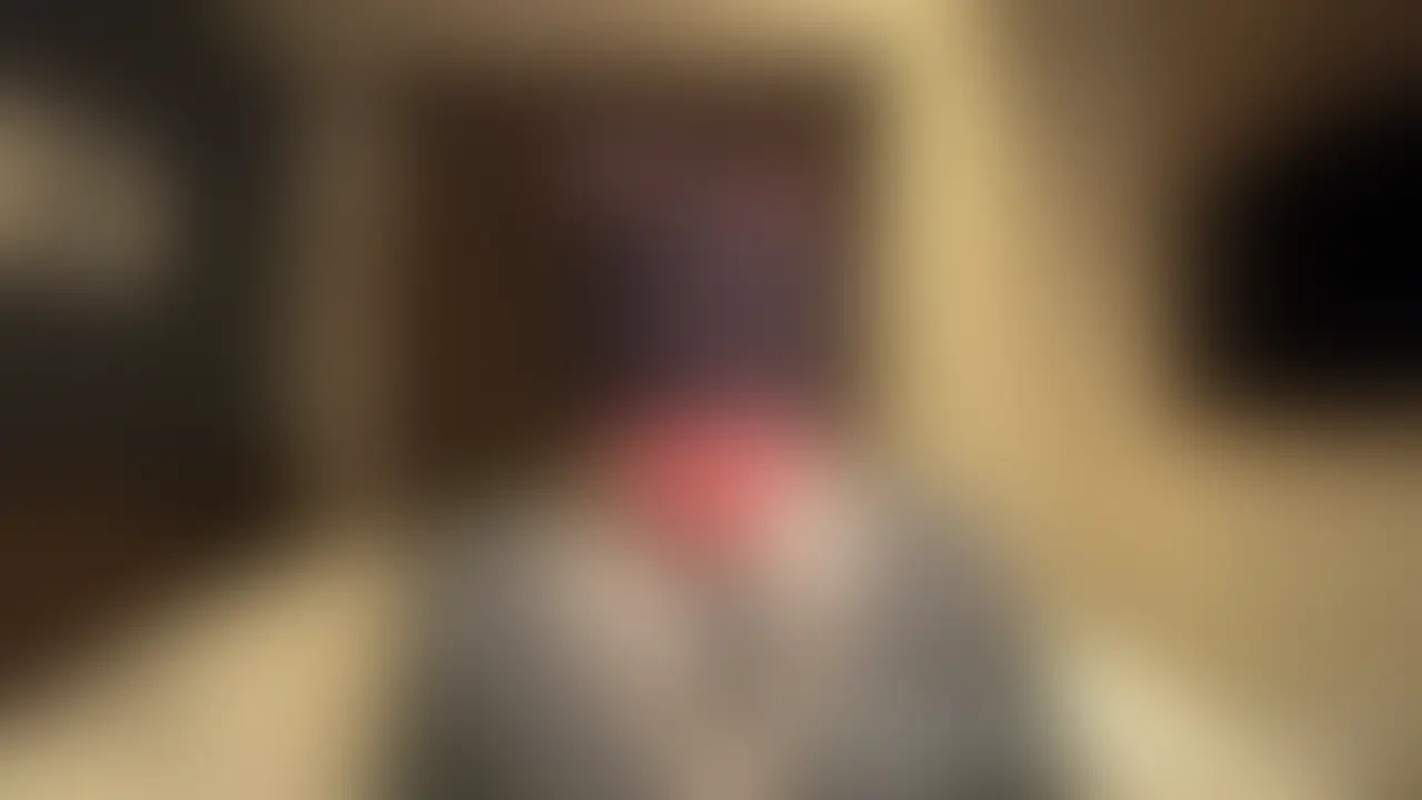 プリケツ男子大学一年生は「よかったら、もう大学生になりましたので、ルイさんの生ちんぽが欲しいです」と言いました。そ... sample 1