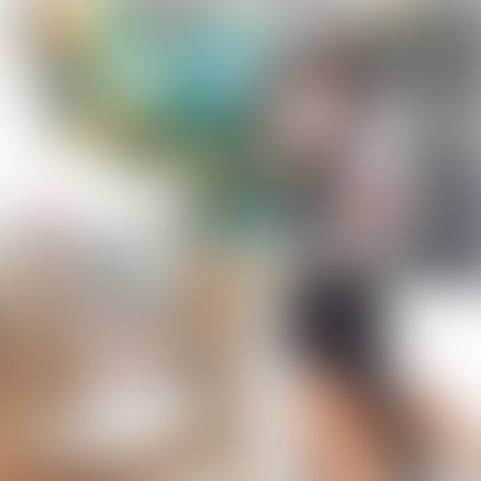 【顔出しバージョン】

こんばんは🐶♡
今週の新作動画アップです！

動物園に行ってきたよ~🐏♪

恐竜のパラサウロロロフス…？さんとか
ミーアキャットさんとか鹿さんとかとか…
ちっちゃい動物園だったけど色々見れて楽しかったな☺️🌼

最後に見たロバくんが発情してて、
おちんちんがすごかったんですよ…🫢♡笑

ホテル移動してまおくんも興奮しちゃったみたい❣️
四つん這いでフェラしたりバックでパコパコしたり…
動物みたいにえっちを楽しみました…🥺💗

ろこと一緒に動物園デートしよ♡？？

今週も見てくださってありがとうございます🐶！ 
［いいね♡］とコメントお待ちしてます🙌 (2/2)