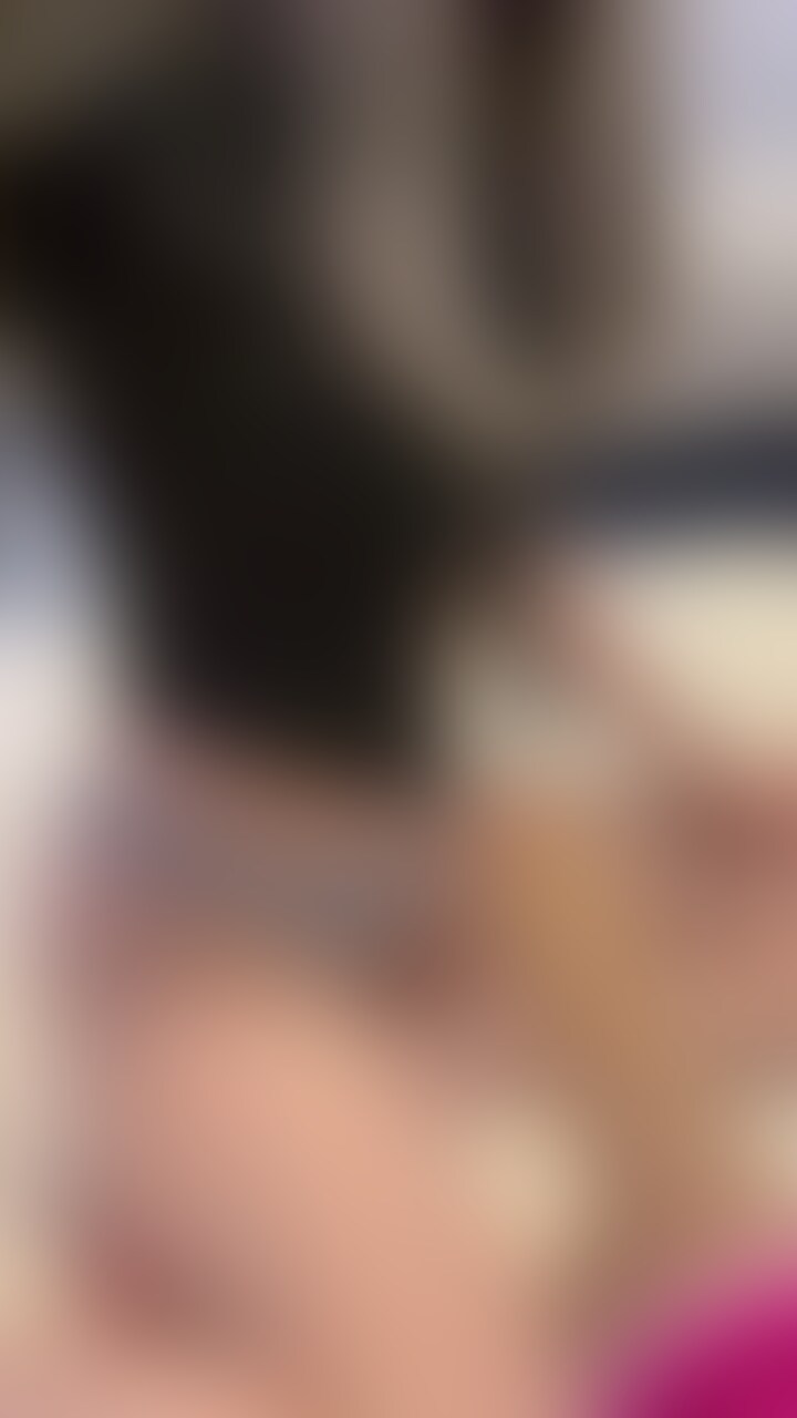 みんな元気ー!?
今回はディルドを使ってお〇にーしてみたよ☺
バックからの視点なんだけどどうかな?
また別画角があるからお楽しみに♡
モザイクがめんどくさくて大きいのは許して笑 (2/2)