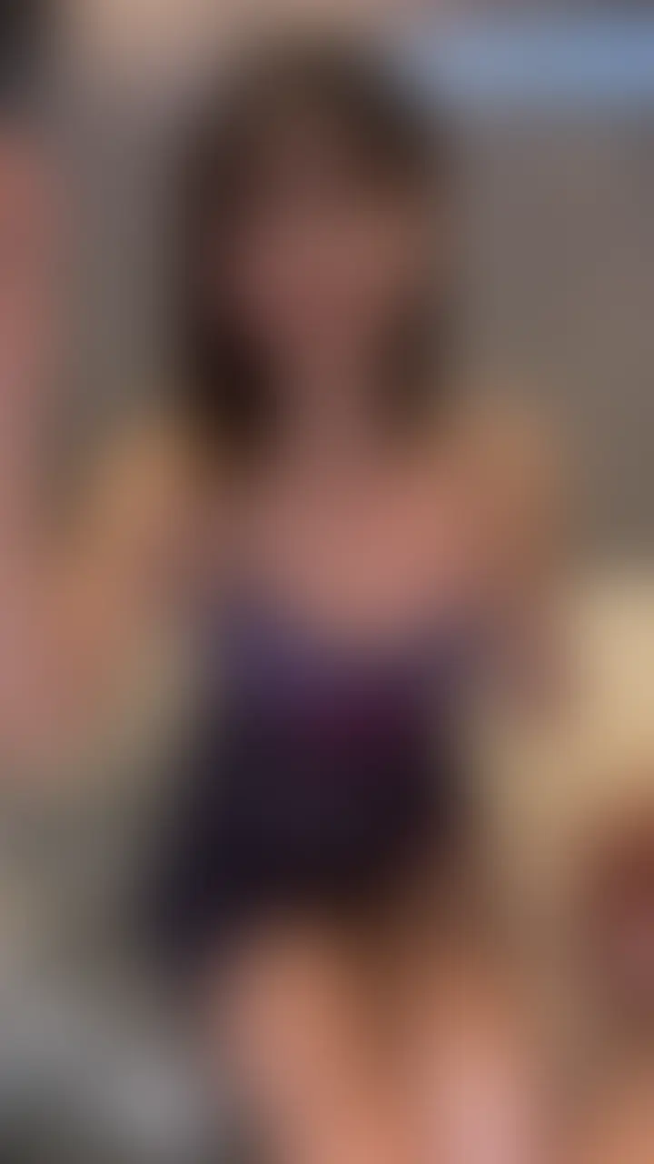両乳首責めと玉揉みされて sample 1