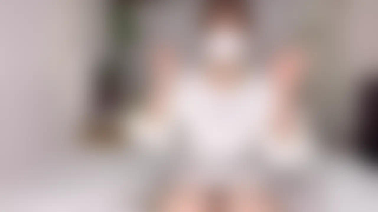【初コラボ記念❤︎特別価格】
DMで出演応募してきた20歳大学生。感度チェックでAV監督も驚愕…［1278作品目］


「エチエチに自信があるので出演してみたいです!!」
そんなDMを送ってきてくれた20歳大学生・さくらちゃんが
実際に撮影に来てくれました📹💕

まずはAV監督同席のもと、感度チェックをしてみたんだけど…
乳首とアソコを同時に責めてみたら、AV監督も思わず驚くほどのイキっぷり😳💓

ぜひ本編でご覧下さいm(__)m

時間は、25分25秒です。 (2/2)