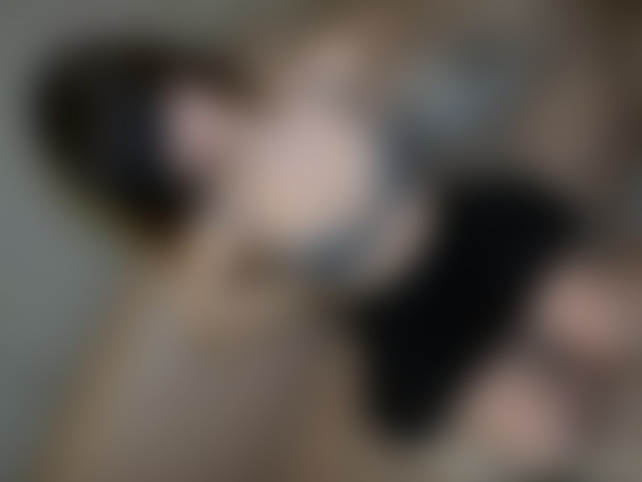 ちえちゃん
29歳
お子さんもいるのに
撮影応募してくれました笑
旦那さんとのセックレスが原因だそうで
お金も稼げて大好きなエッチができるのがめちゃくちゃ嬉しいそうです
身バレが原因なので目線へモザイクです
貸切露天風呂でのハメ撮りです
コスプレも必見です
感度抜群で久しぶりの手マンに感じている声がたまりません
ち◯ぽを見るとすぐにしゃぶりついてきます
ねっとりとした唾液ダラダラのフェラ
止めてほしくてもなかなか離してくれない・・・笑
産後とは思えない締まりの良さ
むちむちのお尻もエロいですね〜
ラストは正常位で中出ししてあげました
妊娠しても産んでね笑 (2/2)