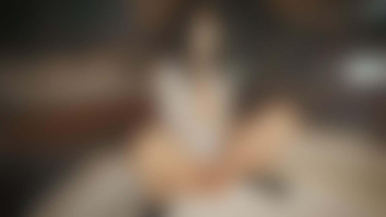 手こき中出しオナニー!おまんこヒクヒク、汚いから風呂でシャワー洗浄。バックで子宮の奥まで男を教えてやった。 (2/2)