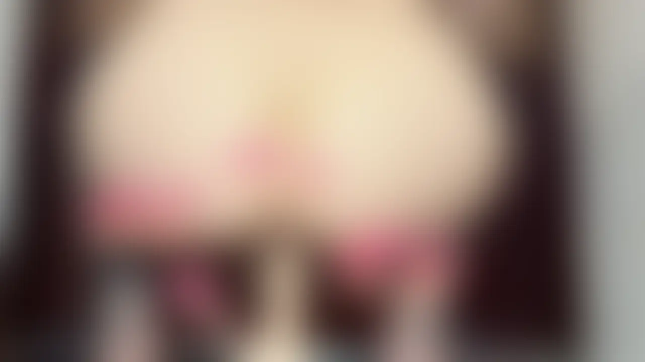 激エロ!ご奉仕人妻ママが固定ディルドオナニーでトロトロおまんこ。ご主人様へのおかずのご提供です。
ご奉仕が大好きな人妻ママはご主人様のために固定ディルドでズボズボオナニーを披露
子宮の奥まで自分で突いてアヘアヘしながらオホ声まで出してしまう。
おまんこから垂れてくるトロトロがほんとにエッチ。 (2/2)
