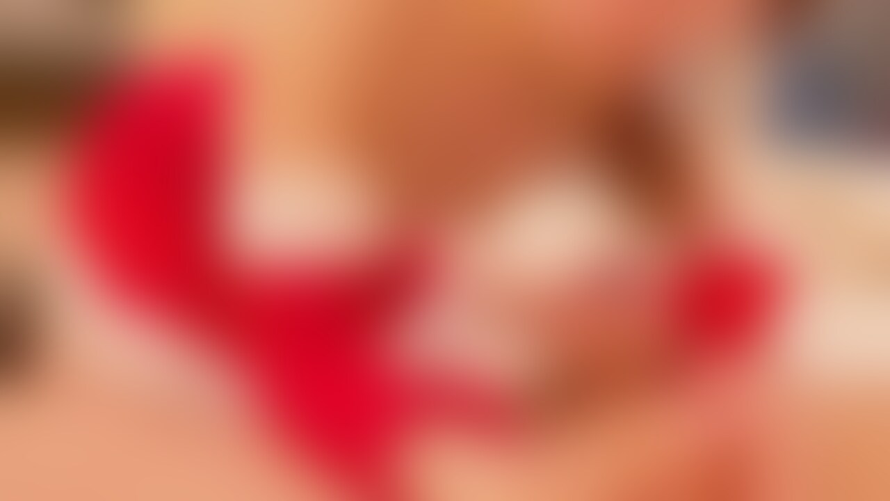 フルVer.【素人】サンタコスで唾液たっぷり手コキからの長尺濃厚フェラ🎄💕
私は唾液が出すぎて、ローションいらずなんです…🥰

今年のクリスマスは私たちの動画でいっぱい気持ちよくなってね💖 (2/2)