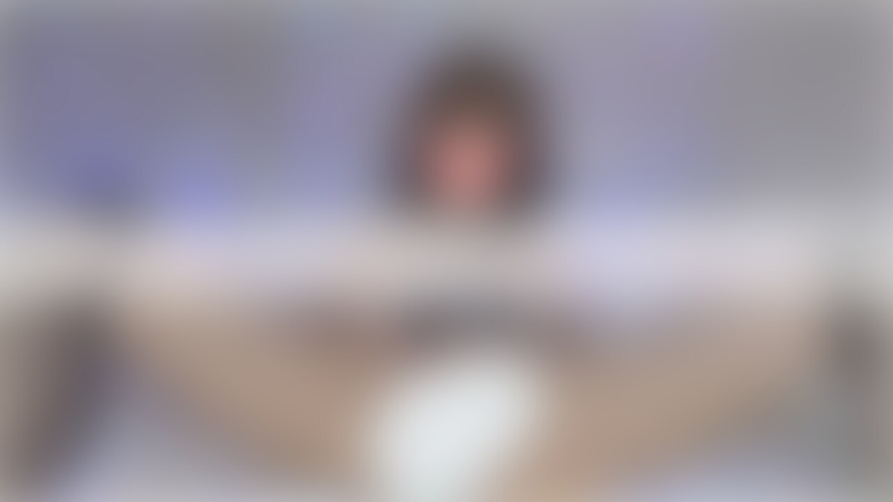 挟むタイプのローターでクリ挟んだまま手マンしたら
簡単にイッちゃいました💗 (2/2)