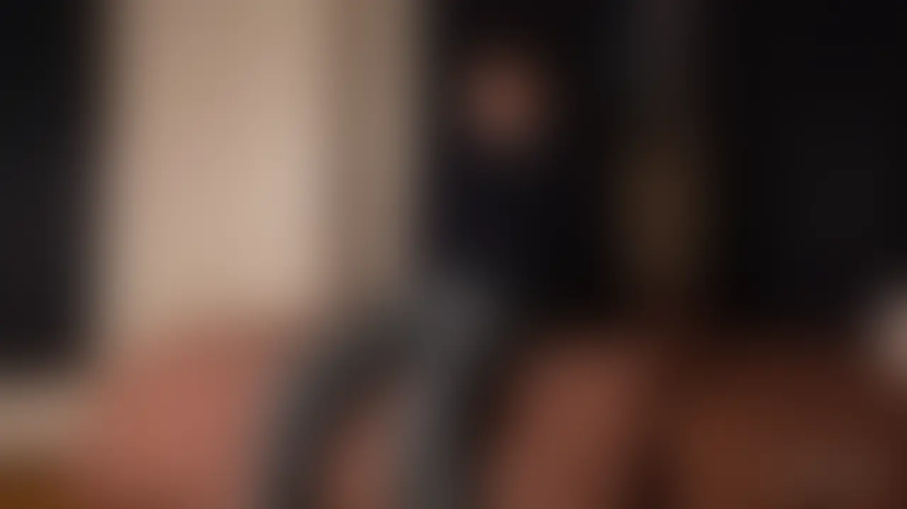 コスプレ学生服でオムツ履いてオナニー！？ sample 1