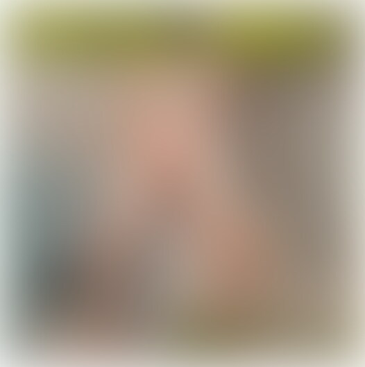 114日目:ガニ股チン媚オナニー鑑賞
杏の普段は美人で優しく気の利く妻として近所でも有名です。
性格も裏表なく誰とでも分け隔てなく付き合います。
唯一の裏の顔は・・・
変態だったのです。
性欲に溺れ、快楽に耽り。
自ら雌穴にディルドをぶち込み、
バイブでクリチンポを刺激して、
他人の数倍もの大きさに肥大せた乳首で何度も絶頂に至ります。
そんな杏をみなさまに見て頂きたく動画にいたしております。
杏自体も一人の時は動画を見直してオナるくらいの出来です。
今回はそんな杏を多くの男性に見て頂きたく頒布用の動画を作成しました。
この性癖は引く人もいればツボにはなる人もいると思います。
そんなツボにはまる人は是非他の動画も見て頂きたいです。
(文末に他の動画のリンクが貼っております)
さて繰り返しになりますが今回は頒布と言う事で、
杏のガニ股チン媚オナニーの干渉編です。
上下に動くだけでなく、
前後に動いて「良い所」に当てようと必死です。
一回アクメを決めたので、
ご褒美で私が電マでクリイキをさせてあげます。
喜んで淫語を言いながら再び果てました。
最後はつま先立ちになって自らクリと雌穴の両イキ。
ガクガクしながらアクメ。 (2/2)