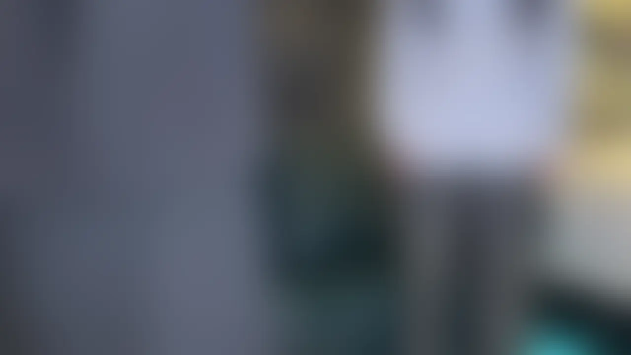 羞恥されたいドM美少女JDが絶頂しすぎて快楽堕ち
※前戯イきすぎてほぼノーカット
色白で清楚なモザイク越しでもわかる美少女JD
真面目に学校に通うおとなしくて可愛い子
しかし羞恥されて責められたいドM変態性癖の持ち主でした
恥ずかしい格好をさせられて責められたい要望のほか、
テンガエッグ、歯ブラシ、拘束、顔面騎乗、おもちゃ責め…
ビンビンに大きくなって充血してるくりを自分で剥かせてひたすらいじめると連続イキがとまらない
挿入でも初めての中イキを果たし
奥をぐりぐりすると喘ぎながら実況し始め
中が動いてることや奥当たってることを報告しながら快楽落ち
帰り際に撮った動画を2人で見返してたら2人ともムラムラしてしまい3回戦突入しました (2/2)