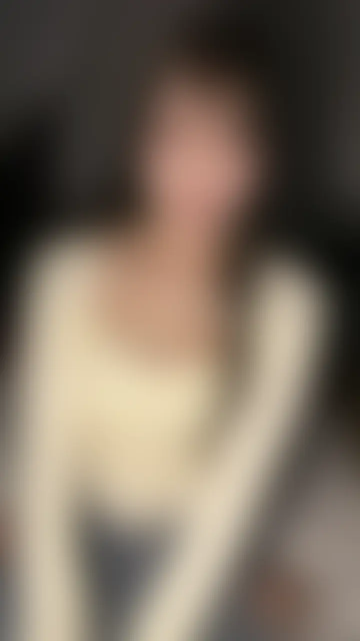 【本編顔出し】旦那とのセックスに飽きてしまった新婚美人

画面右のいいねと保存をして応援よろしくお願いします👰


ー絶頂プロフィールー
新婚1年目
26歳Eカップ
結婚後も共働き、会社員


ー応募理由ー
結婚1年目だが旦那とのセックスが単調で物足りず、
性欲解消のため応募に踏み切った。 (2/2)