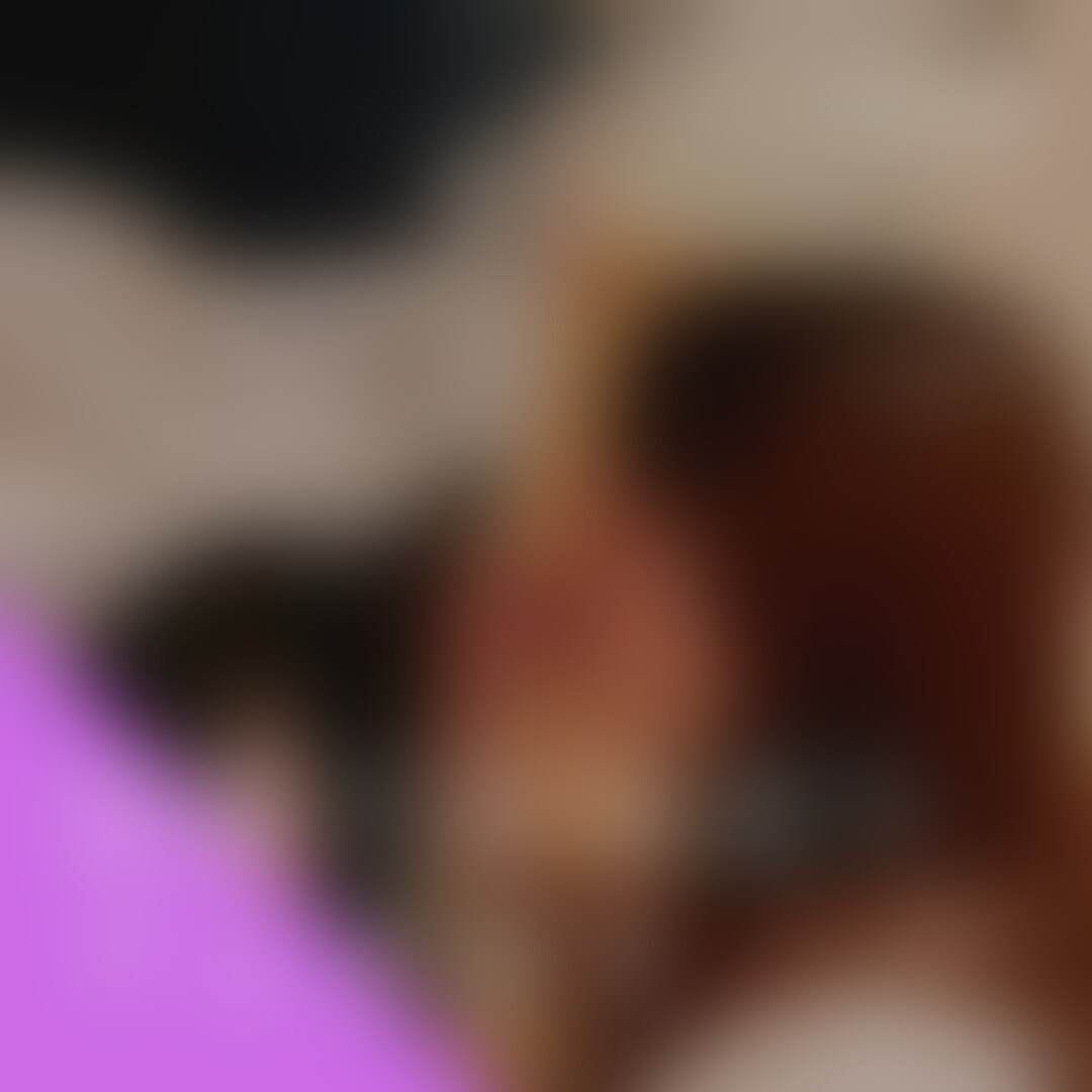 遊びに行く前で靴まで履いたところで彼女と行ってきますのキスをしていたらだんだんムラムラしちゃって彼女がフェラしてくれた動画です。玄関で射精したあと何事もなかったかのようにいってらっしゃいって言う彼女がエロすぎました💕 (2/2)