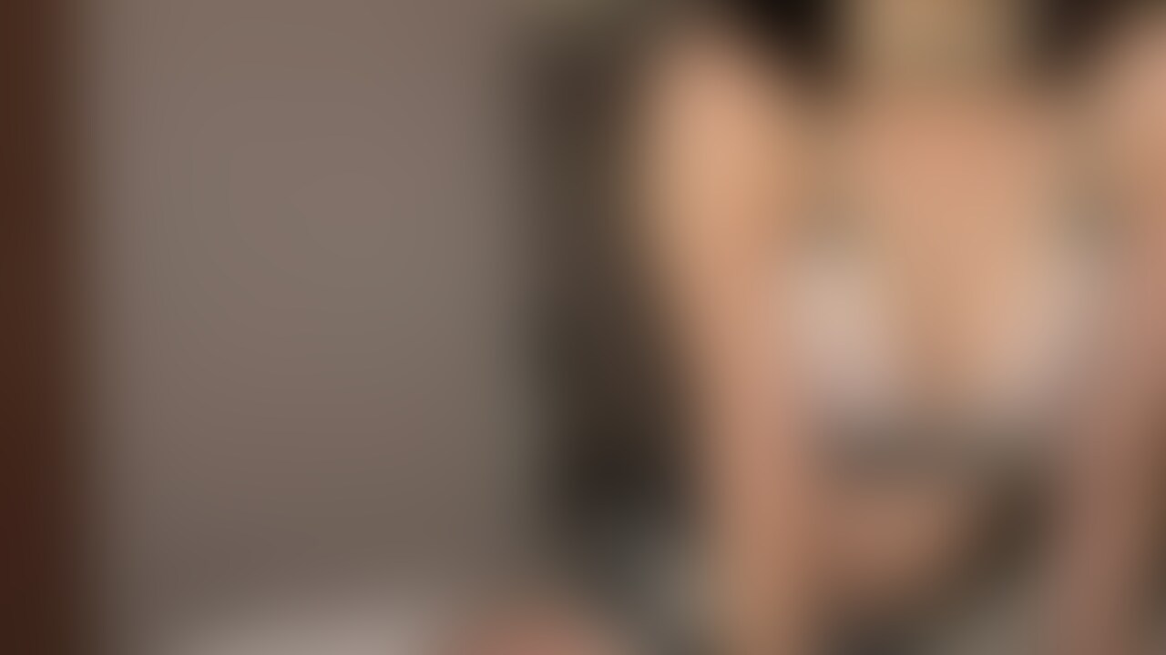 お昼にえっちなお○○○さんと寝取られセックスした日🤫♡
その日の夜は彼氏のおちんちんたくさん可愛がってあげたよ🥺♡
つづきの動画は
ローションでいっぱい先っぽをいじめてるので
気になったら見てくださいねっ🤍 (2/2)