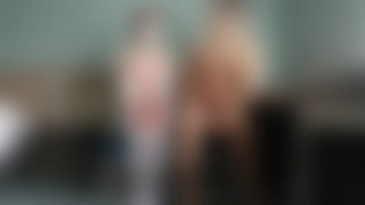 【Dキス&パイ揉み&クリ弄りの三点責めで濡れ濡れ】サンタコスで生中エッチ #1
♡┈┈┈┈┈┈┈┈┈┈┈┈┈┈┈♡
🤝木内さんからのおねがい🤝
「応援してる!」「もっと投稿して!」という人はぜひ♡いいねを押してくださいっ。
いいねがモチベーションになって毎日投稿継続できます🤍
♡┈┈┈┈┈┈┈┈┈┈┈┈┈┈┈♡
サンタコスで生中エッチ の見どころは…
・6月8日(月):Dキス&パイ揉み&クリ弄りの三点責めで濡れ濡れ←TODAY!!
・6月11日(木):じゅるじゅる音出しクンニと指入れGスポ刺激
・6月15日(月):口ま〇こノーハンドピストンで喉奥までズボ挿し
・6月22日(月):正常位で膣奥までガン突きしながらパイ揉み
・6月29日(月):おっぱい揉みしだきながらロールスロイスでガン突き
・7月6日(月):サンタに生中メリークリスマス大量射精! (2/2)