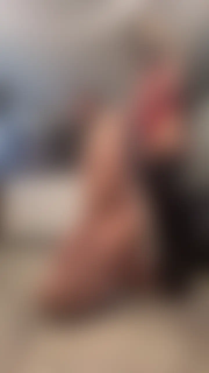 私に身体を捧げるマゾ…
ボンテージ美女に愛撫されてビクビク (2/2)