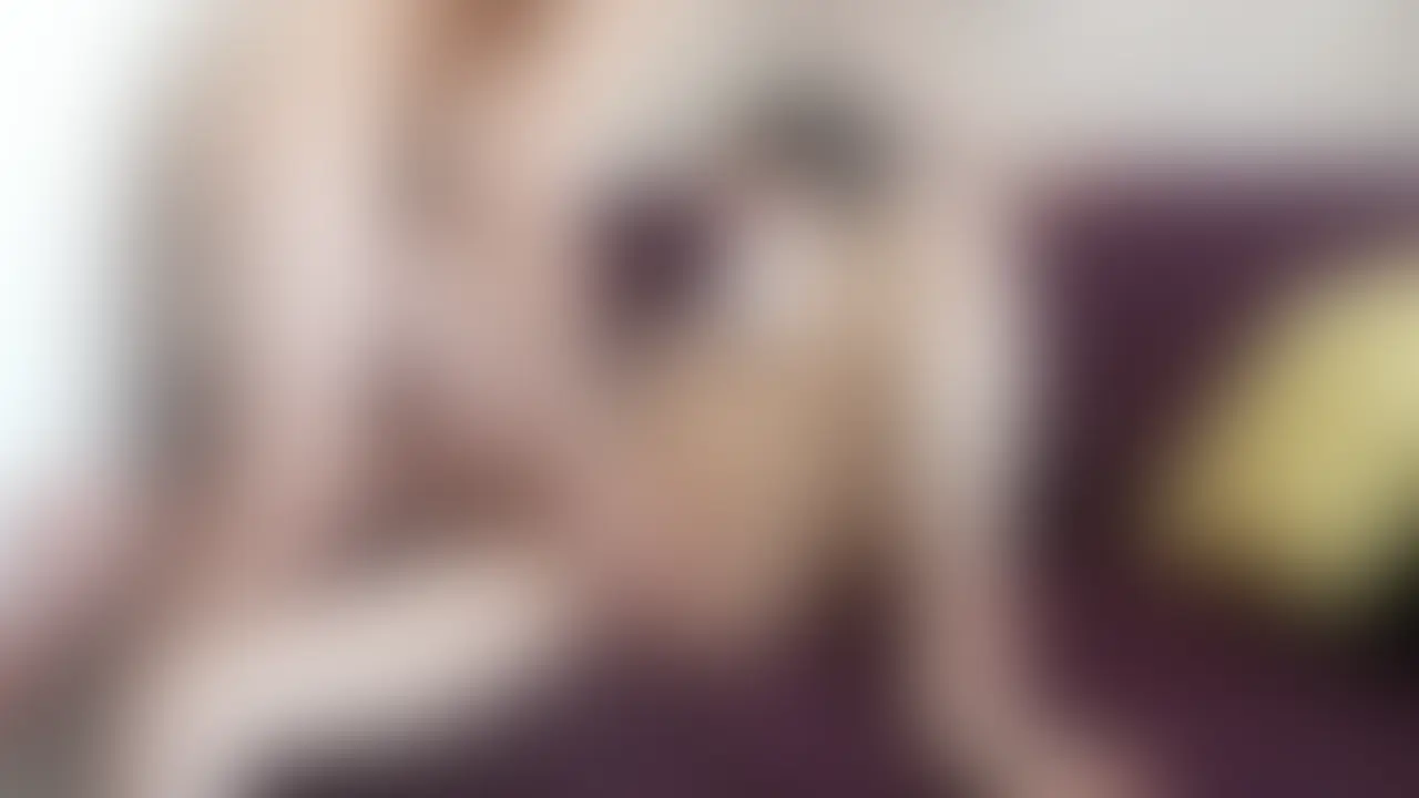 【騎乗位杭打ちピストンで本気のグチョ濡れま〇こ】部屋着コスで木内さんとえっち #3
♡┈┈┈┈┈┈┈┈┈┈┈┈┈┈┈♡
🤝木内さんからのおねがい🤝
「応援してる!」「もっと投稿して!」という人はぜひ♡いいねを押してくださいっ。
いいねがモチベーションになって毎日投稿継続できます🤍
♡┈┈┈┈┈┈┈┈┈┈┈┈┈┈┈♡
部屋着コスで木内さんとえっちの見どころは…
・7月8日(水):ノーブラTシャツで生おっぱい剥き出しモミモミ
・7月11日(土):ぐちゅぐちゅGスポ責め&じゅる舐めフェラチオ
・7月15日(水):騎乗位杭打ちピストンで本気のグチョ濡れま〇こ←TODAY!!
・7月22日(水):ソファーに寝かせてギン勃ちち〇こで奥までガン突き
・7月29日(水):おっぱい揺らしながらま〇こ全開の背面騎乗位
・8月5日(水):ガン突き正常位から腹上大量射精フィニッシュ (2/2)