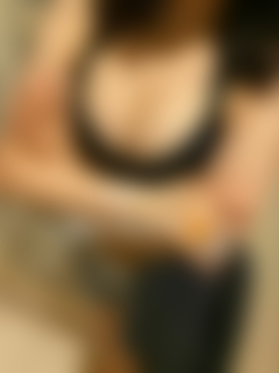 総集編です😍
⭐️今回の動画のポイント・1本目との違い⭐️
・部活の練習後、帰宅すぐに即尺するやつ
・初めてのハメ撮りに抵抗するも、快楽落ちでやむなく結局撮られちゃうやつ
・腹筋バキバキ正常位
・プルプル桃尻×スポーツ背筋・肩甲骨
盛りだくさんの総集編になってしまいました😂
みーちゃんのしなやかな筋肉💪可愛さが十分に伝わるギリギリ顔モザイクです🫣
今回のリリースに時間がかかったのは抜きどころが多すぎて作業が進まなかったからです、、、すみませんでした🙇♂️
みんなで視○○○してください🥺 (2/2)