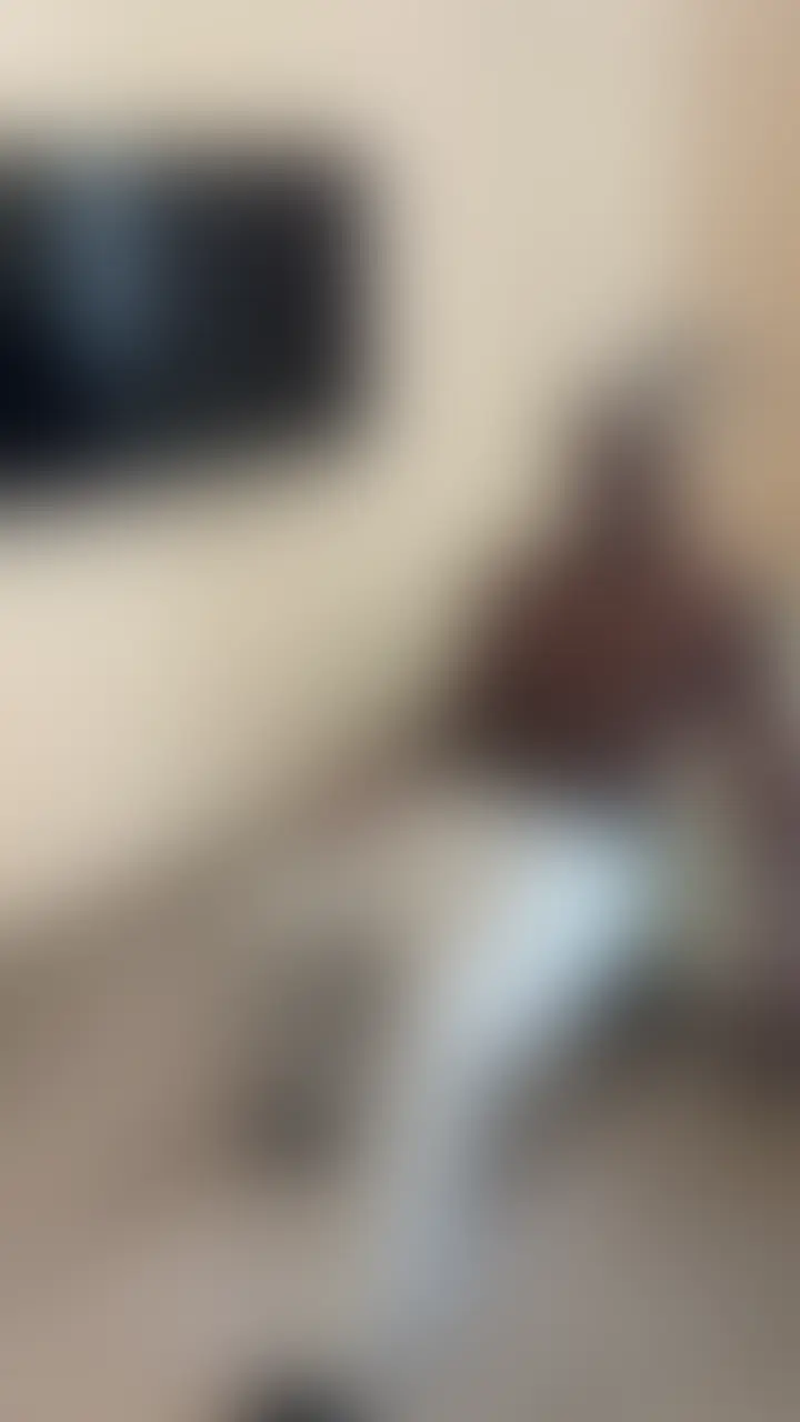 大人気だったあのデカマラ黒人作品🤫
見応え迫力満載フル動画で再投稿❤️✨
彼のテクニック雰囲気
全てが最高で気がついたら
飲み込まれてました
自分にこんな大きなものがこんなに
激しくはいりまくってたなんて信じられない
彼のテクニックに圧巻です😵💫❤️
感じまくってやゔぁかったです黒人にはまっちゃう🥺 (2/2)