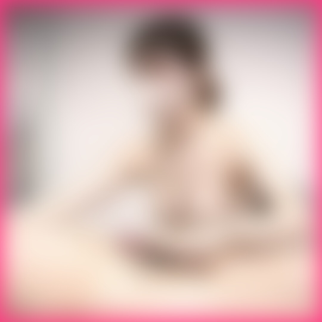裏筋触り/技巧派美巨乳の淫乱ナース@都内総合病院/泌尿器科ED1009号室Day1
遅漏過ぎて、かなり深刻な状況で
ナースたちがチンコを取り合ってる今日この頃。
また新しいナースに手コキをしてもらいました。
かなりの美巨乳で
触り方もエロく、
裏筋の触り方も独特。
しかしコチラのツボを一瞬で理解していて
とても気持ち良かったです。
白衣を着た状態での姿で手コキをしてくれるのも何とも素晴らしいですが
最後はお互い生まれたままの姿(全裸)で騎乗位手コキ。
#素人 #女子大生 #個人撮影 #おっぱい #巨乳 #フェチ #ナース #手コキ #巨乳 #病院 #パイズリ #フェラチオ #ハメ撮り (2/2)