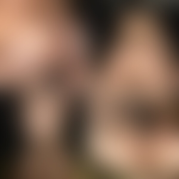 肉オナホもえかのソーププレイ奉仕SEX
湯船でイチャイチャしながらおっぱいとおまんこを愛撫され立ちクンニで昇天、お返しにデカチンをお口いっぱいに頬張りフェラチオしたら泡でチンポ洗い奉仕、爆乳も泡でヌルヌルにしてパイズリ、泡を落としておまんこ挿入サービス、たくさんご奉仕したいが結局は男の激しいピストンでイキまくってしまうスケベ女。 (2/2)