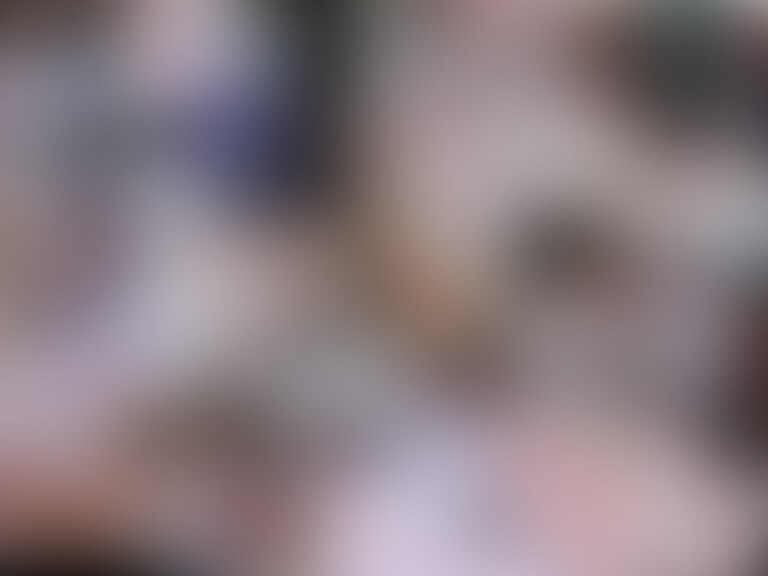 セーラー服おさげっ○○○ はじめましてのご挨拶から生中ハメフィニッシュまで 欲張り堪能ぷるるんセット♥️ 48分(しじゅうはち…って!)
【内容】
セーラー服でインタビュー
→開脚パンツ見せ→割れ目いじり→乳首見せ
→電マオナ〇〇→クンニ→仁王立ち首輪フェラ
首輪フェラ主観→寝バック→正常位→正常位主観フィニッシュ
合計48分✨
おぼこくて、あざとくなくて、
ちょっと頼りなくて
笑ってるけど困ってる
こわがりだけど、危ないことしてみたい
可愛いけど、ちょっと垢抜けない
そんないい感じのセーラー服女子
「こんばんは、はじめまして。
どこから来たの?
今日は、どんなことするか知ってる?」
「脚開いて…こっち見て?
おっぱい見せて
電マ…見たことなくはないんだ?」
「イッちゃった?」
「ちょっと舐めてみて」
誘導尋問と、エスカレートしていく要求に、
困りながら流されちゃう女の子。 (2/2)