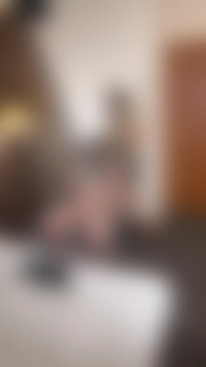 前回アップした動画の別アングルバージョンです💋
よめちゃんに乳首責めされておちんぽびんびん💕
 最後はいっぱいおちんぽミルク出ちゃった🍼🍌 (2/2)