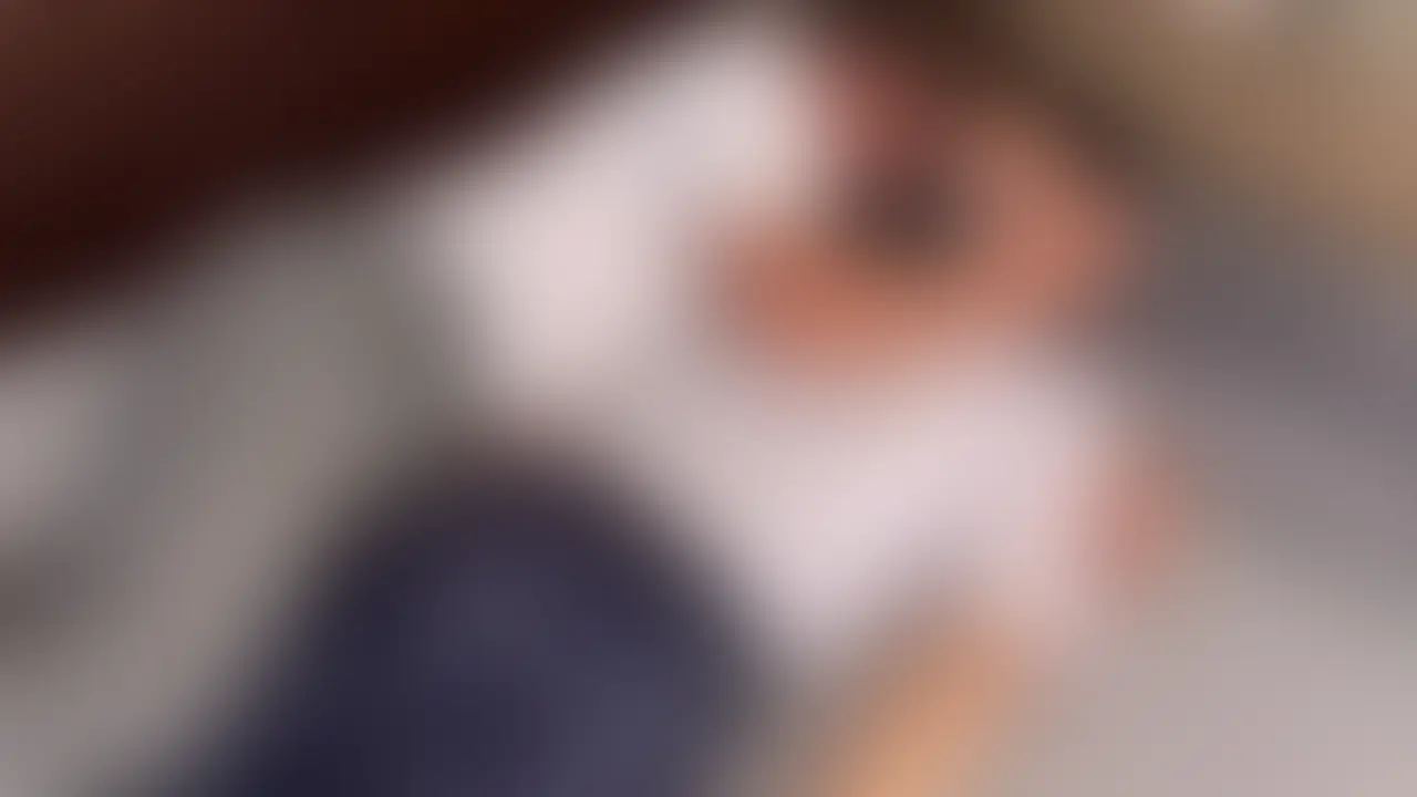 今年の春に卒業したばかりの18歳くんが学生服のままセックス sample 1