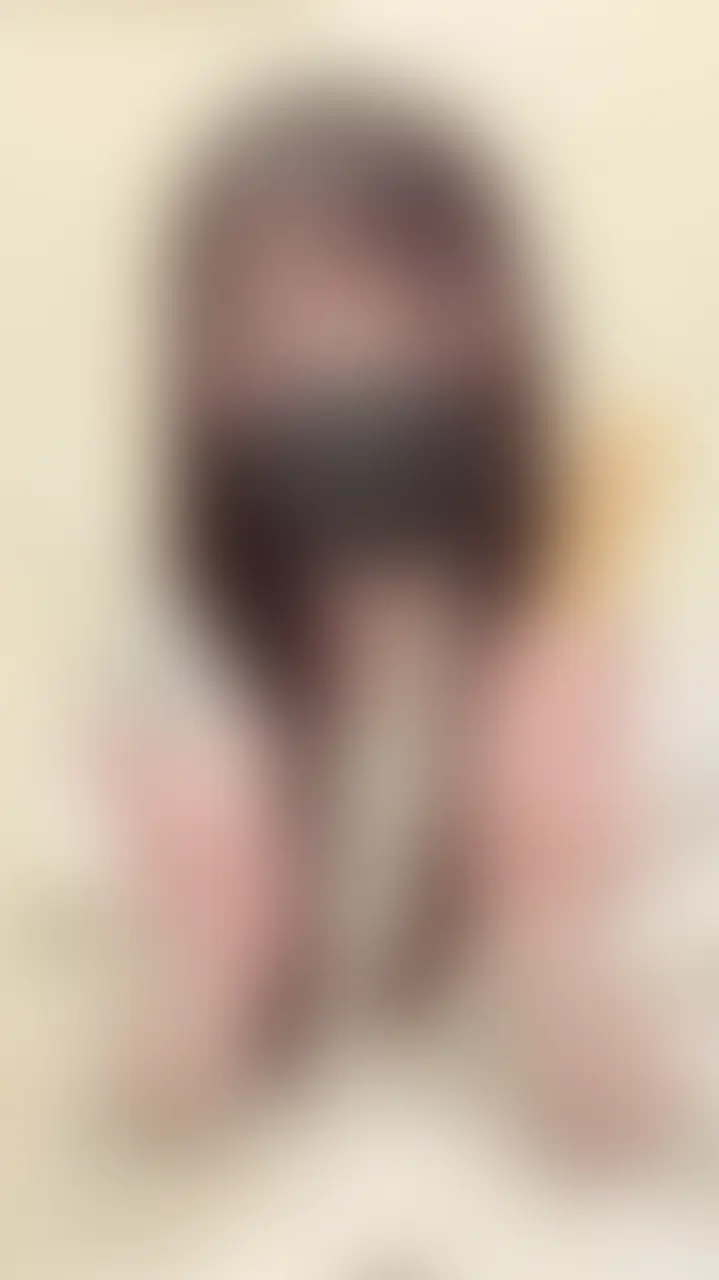 お漏らし♡ディルドオナニー
縦動画になります🙇♀️
私バイブ弱いんです🥰💗
ディルドを使うだけじゃいつものオナニー、物足りないしバイブ当ててみたら
すっごいの、、💕イかされちゃう///
我慢なんてできない😣
出ちゃう💦出ちゃうよぉ🥺🩵💧
⚠️この動画はM男くんにもおすすめプランにもアップしています。 (2/2)