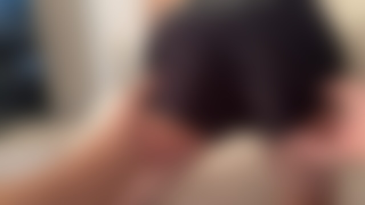「超人気TikTokerの美尻を独占。あなたの視線の先には…？」 sample 1